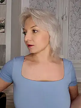 Snapshot of Anesteishen chatting on 03-03-25, 07:06 Anesteishen online show from 03-03-25, 07:06