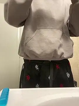 Snapshot of PerroDemonioHot chatting on 02-28-25, 04:21 PerroDemonioHot online show from 02-28-25, 04:21