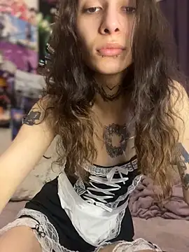 Snapshot of mollyEXD chatting on 03-01-25, 02:13 mollyEXD online show from 03-01-25, 02:13