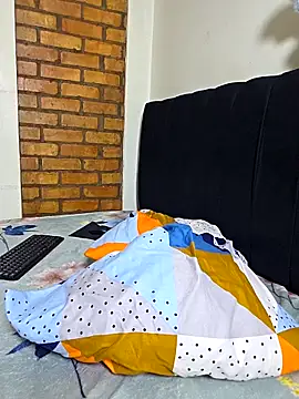 katrina29 online show from 11-09-25, 01:37