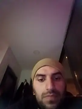 Snapshot of Kdkdkfkcklxiis chatting on 02-19-26, 12:28 Kdkdkfkcklxiis online show from 02-19-26, 12:28