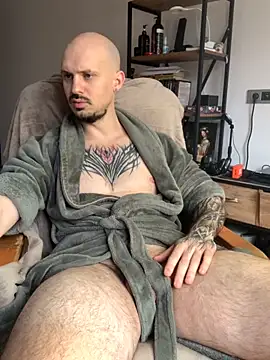 AssHunter4k online show from 12-02-25, 08:41