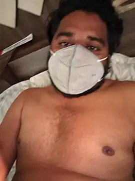 Snapshot of Raziv_komal143 chatting on 02-19-25, 09:50 Raziv komal143 online show from 02-19-25, 09:50