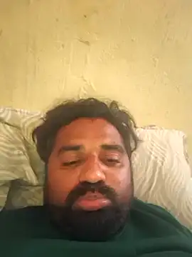 Snapshot of Raziv_komal143 chatting on 03-20-25, 08:20 Raziv komal143 online show from 03-20-25, 08:20