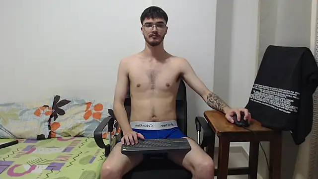 Aleex Miller online show from 11-22-25, 01:04