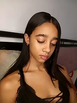 Zoe Sweett18 online show from 04-04-26, 06:49