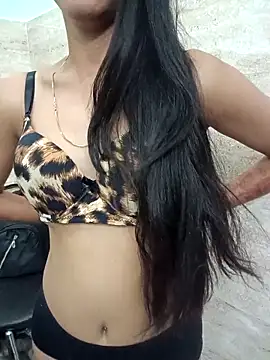 Snapshot of Miss_Cuteness chatting on 10-16-25, 08:15 Miss Cuteness online show from 10-16-25, 08:15