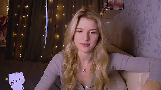 Snapshot of Melissa_smith_ chatting on 10-17-25, 01:46 Melissa smith online show from 10-17-25, 01:46