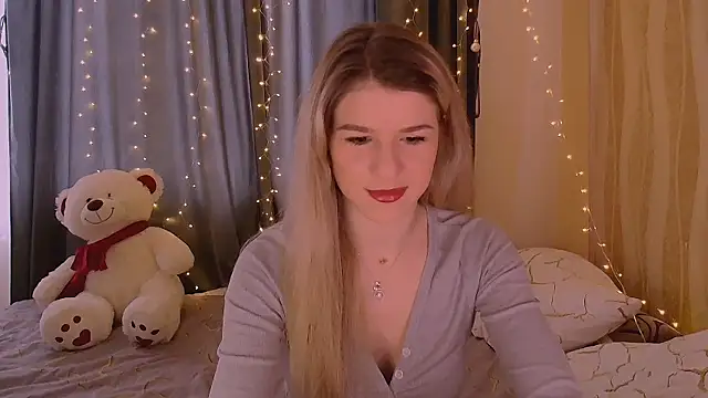 Snapshot of Melissa_smith_ chatting on 02-13-26, 12:56 Melissa smith online show from 02-13-26, 12:56