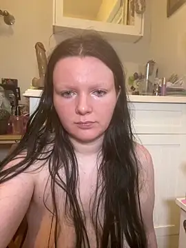 Snapshot of VenusandIppy chatting on 10-18-25, 09:37 VenusandIppy online show from 10-18-25, 09:37