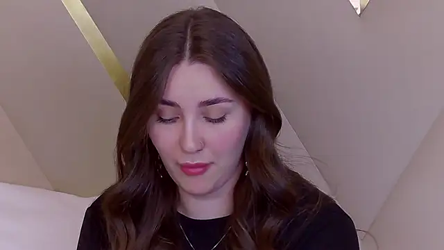 KiraBarlows online show from 02-21-25, 01:33