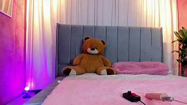 Snapshot of camilapersy chatting on 01-25-25, 01:08 camilapersy online show from 01-25-25, 01:08