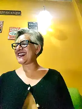 Snapshot of ilonna2025 chatting on 03-12-25, 04:41 ilonna2025 online show from 03-12-25, 04:41