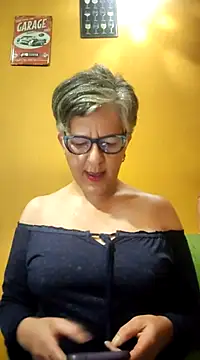 Snapshot of ilonna2025 chatting on 03-16-25, 09:26 ilonna2025 online show from 03-16-25, 09:26