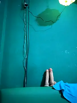 Snapshot of ilonna2025 chatting on 10-07-25, 10:18 ilonna2025 online show from 10-07-25, 10:18