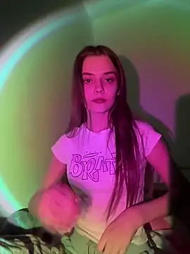 Snapshot of RayWillliams chatting on 11-22-25, 11:59 RayWillliams online show from 11-22-25, 11:59