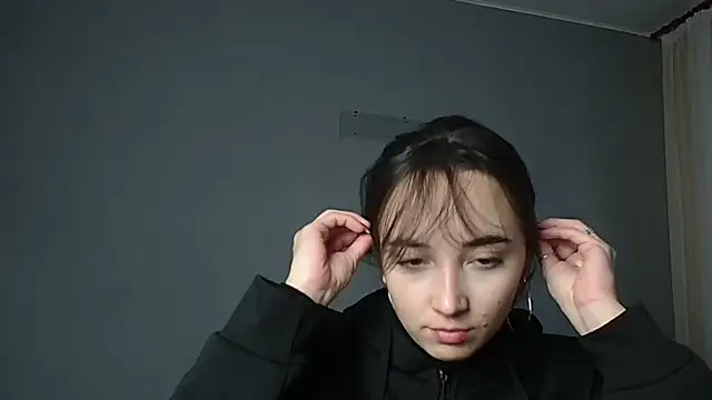 Snapshot of Eva_Gloryy chatting on 11-22-25, 10:25 Eva Gloryy online show from 11-22-25, 10:25