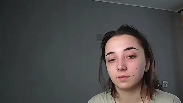 Snapshot of Eva_Gloryy chatting on 02-11-26, 10:20 Eva Gloryy online show from 02-11-26, 10:20