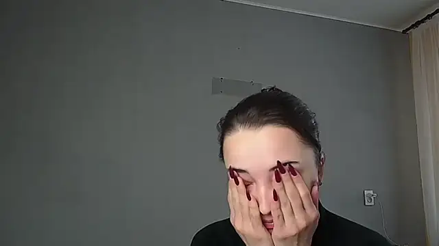 Snapshot of Eva_Gloryy chatting on 02-22-26, 01:31 Eva Gloryy online show from 02-22-26, 01:31