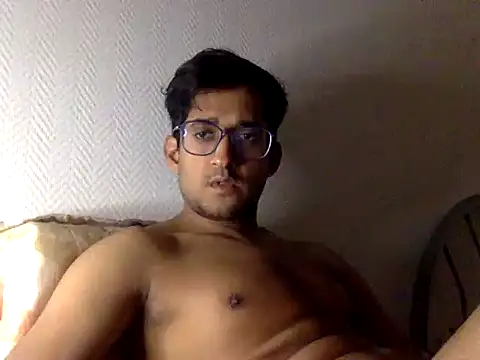 Snapshot of Abdullah07Maxxi chatting on 01-12-26, 11:15 Abdullah07Maxxi online show from 01-12-26, 11:15