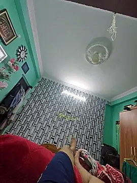 Snapshot of shaikhu chatting on 09-12-25, 10:21 shaikhu online show from 09-12-25, 10:21