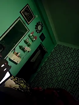 Snapshot of shaikhu chatting on 10-05-25, 06:28 shaikhu online show from 10-05-25, 06:28