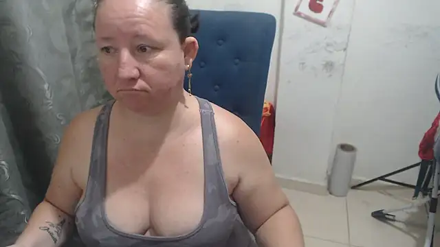 Snapshot of Yohis_Kiut25 chatting on 07-06-26, 05:04 Yohis Kiut25 online show from 07-06-26, 05:04