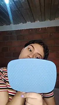 Snapshot of enid_greins chatting on 12-17-25, 12:55 enid greins online show from 12-17-25, 12:55