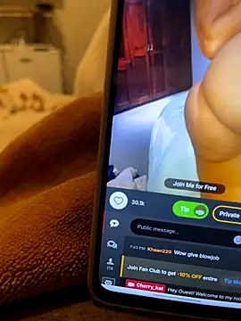 Snapshot of fuckers5463 chatting on 11-04-25, 05:45 fuckers5463 online show from 11-04-25, 05:45