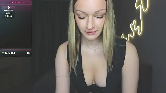 MargaretSweet1 online show from 04-04-26, 12:20