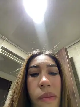 zoe storm online show from 02-13-25, 11:04