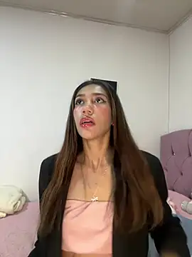 zoe storm online show from 02-20-25, 04:07