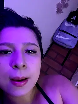  Amber Brown online show from 10-12-25, 05:23