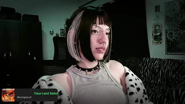 roxy toxic online show from 05-15-26, 11:45