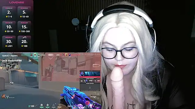 EveBaker04 online show from 03-02-25, 11:20