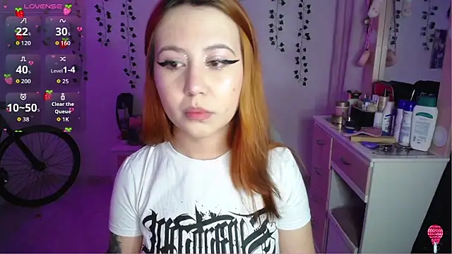 Snapshot of _codeline chatting on 11-09-25, 04:55 codeline online show from 11-09-25, 04:55