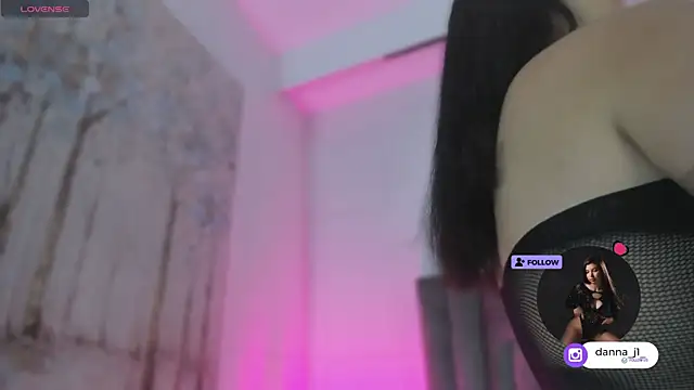 DannaJhonson1 online show from 04-14-26, 07:20