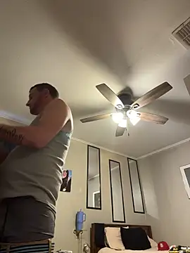 Snapshot of biggzee6 chatting on 02-23-26, 10:40 biggzee6 online show from 02-23-26, 10:40