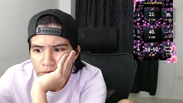 Snapshot of Dha_lia0 chatting on 02-24-26, 03:37 Dha lia0 online show from 02-24-26, 03:37