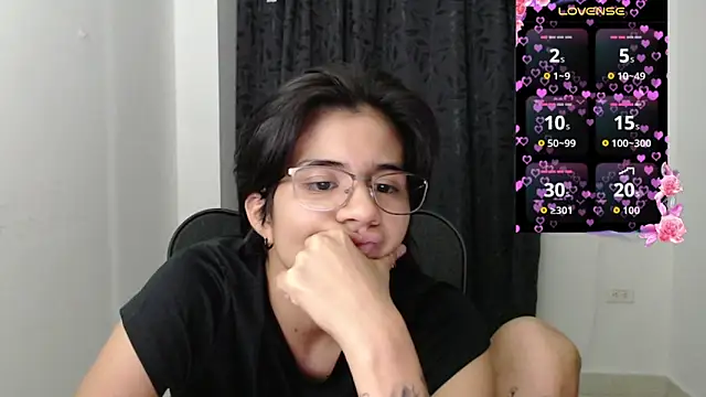 Snapshot of Dha_lia0 chatting on 03-15-26, 03:34 Dha lia0 online show from 03-15-26, 03:34