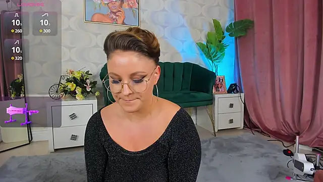 Snapshot of PatriciaSpice chatting on 02-25-25, 07:31 PatriciaSpice online show from 02-25-25, 07:31