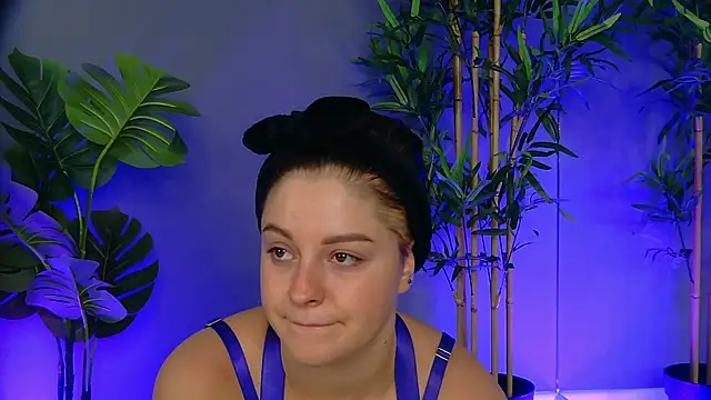 Snapshot of PatriciaSpice chatting on 09-22-25, 05:09 PatriciaSpice online show from 09-22-25, 05:09