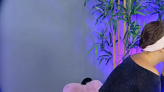 Snapshot of PatriciaSpice chatting on 11-14-25, 05:39 PatriciaSpice online show from 11-14-25, 05:39