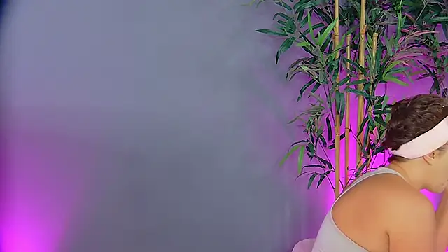 Snapshot of PatriciaSpice chatting on 11-15-25, 04:21 PatriciaSpice online show from 11-15-25, 04:21