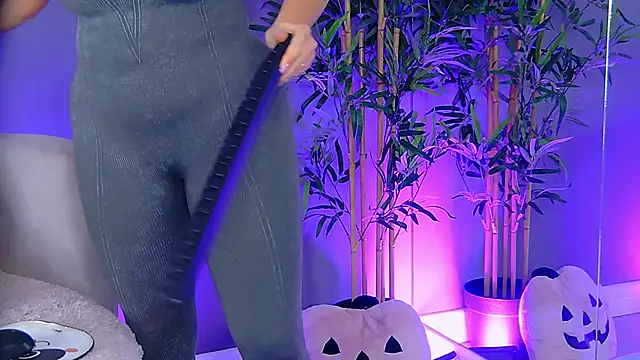 Snapshot of PatriciaSpice chatting on 11-27-25, 05:09 PatriciaSpice online show from 11-27-25, 05:09