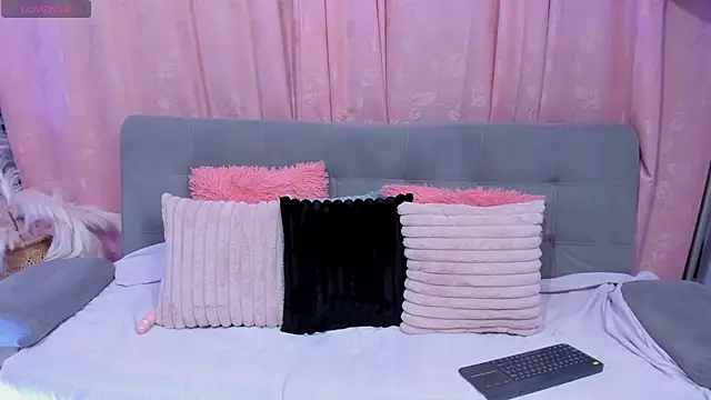 Gletty noa online show from 02-25-25, 03:31