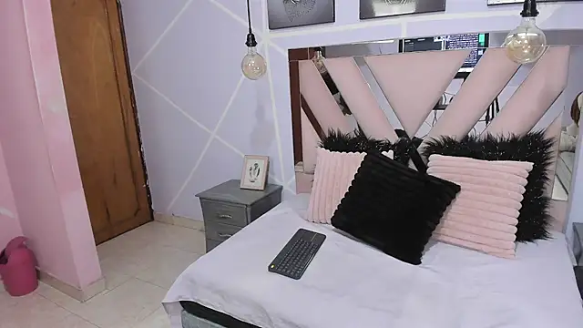 Gletty noa online show from 03-22-25, 03:41