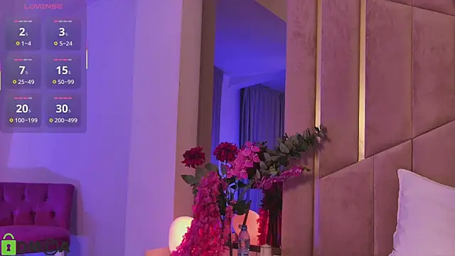 MaeveDream online show from 10-07-25, 06:27