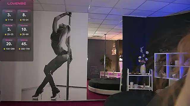 Snapshot of MaddyHeart chatting on 02-09-25, 09:37 MaddyHeart online show from 02-09-25, 09:37