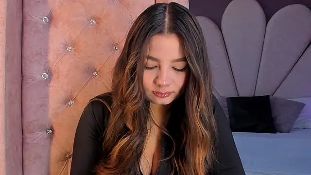 Snapshot of ValeriaOrtega chatting on 07-17-26, 11:39 ValeriaOrtega online show from 07-17-26, 11:39